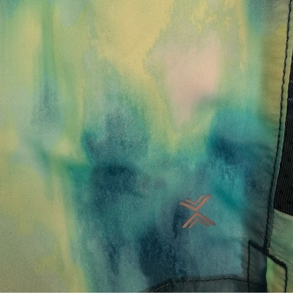 Xersion Girls Activewear Shorts Size S 7/8 Blue Green Tie Dye Quick-Dri - Picture 6 of 10